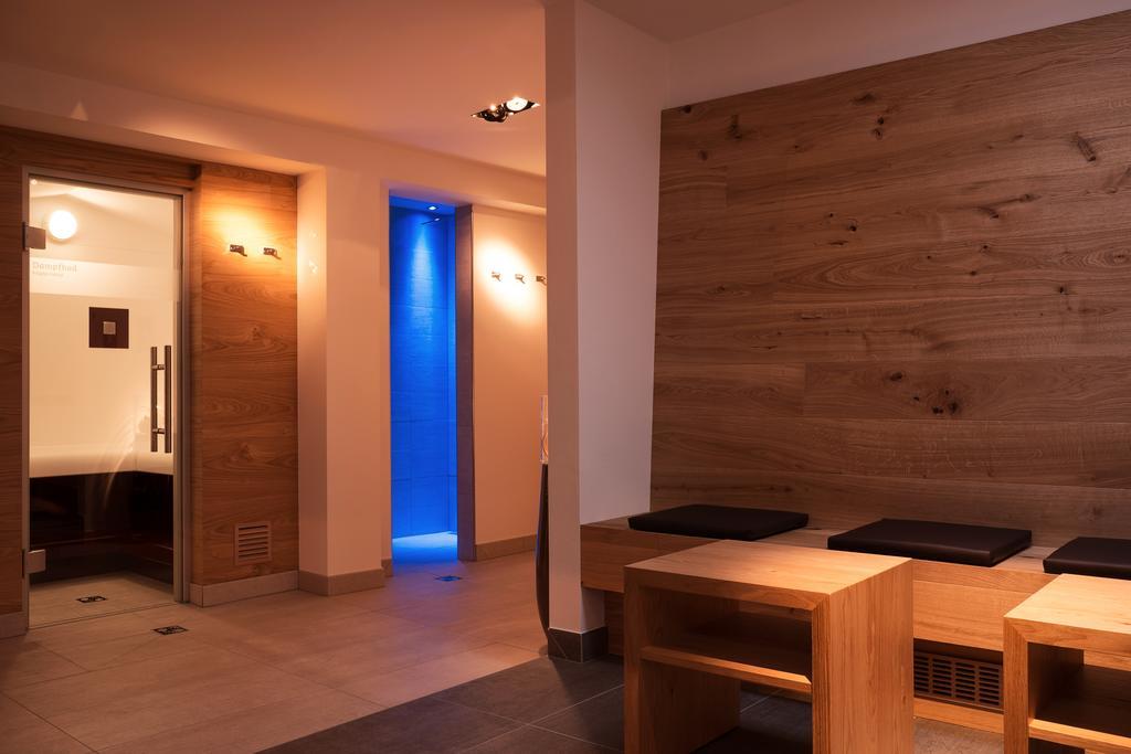 Sankt Johann Spa Suites & Apartments Прато ало Стелвио Екстериор снимка